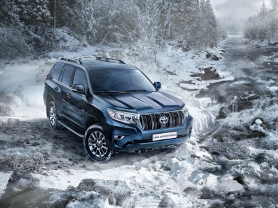 Toyota Land Cruiser Prado Snow Toyota Land Cruiser Prado Snow